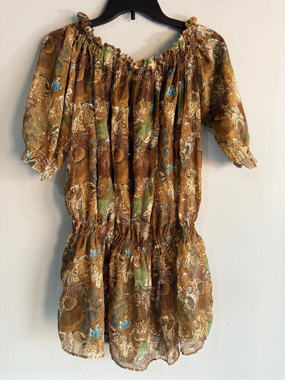 Boho Off-Shoulder Paisley Mini Dress in Brown